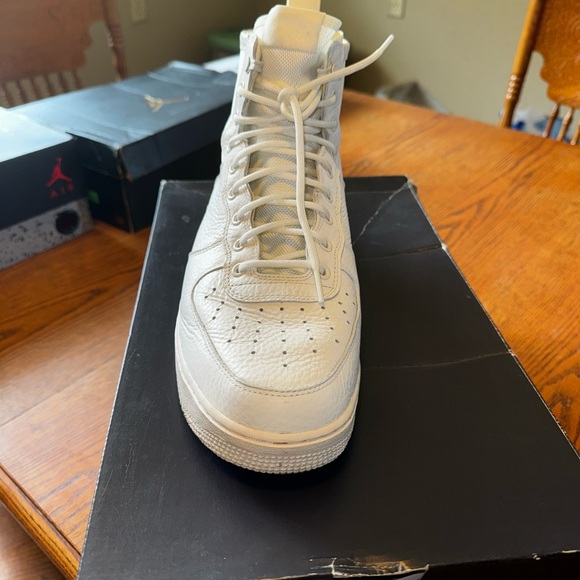 SF AFI MID - Picture 4 of 9